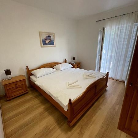 Holiday Home “Marko” With Heated Pool! ニン エクステリア 写真