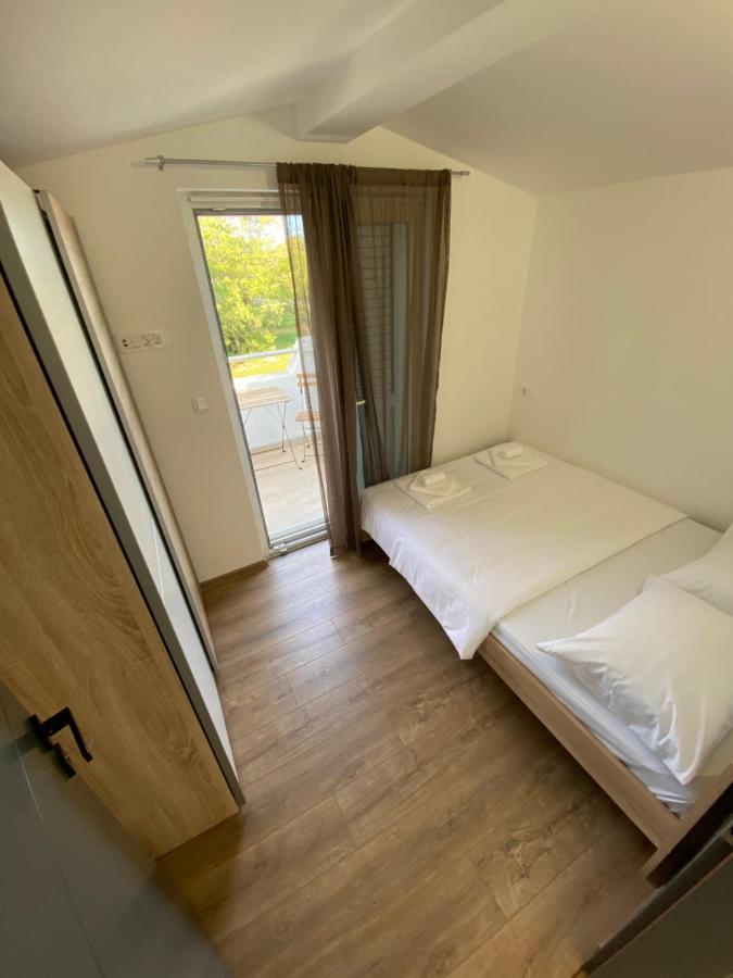 Holiday Home “Marko” With Heated Pool! ニン エクステリア 写真