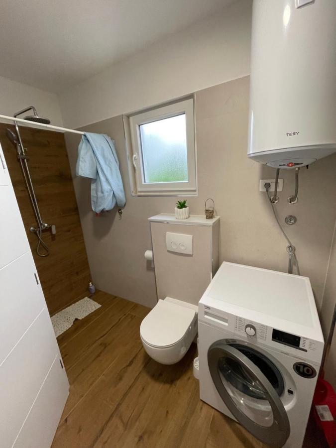 Holiday Home “Marko” With Heated Pool! ニン エクステリア 写真